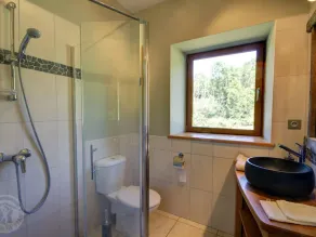 Gîte Croizet-Sur-Gand, 6 Pièces, 13 Personnes - Fr-1-496-25 - Image 2
