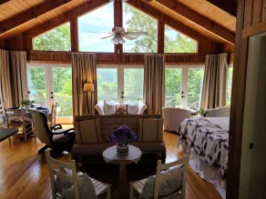 Private Mountain Treehouse w/ Open floor plan & Lake Rabun Views - Image 3
