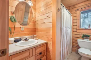 Romantic and Secluded Berkshire's Gem - Image 4