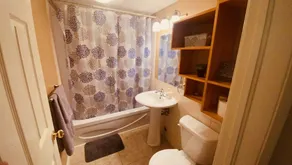 Beautiful spacious suite close to great hiking, ATV, Snowmobile trails. - Image 5