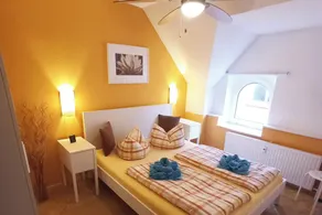 2 Bed Apt Sleeps 5 - Rooftop Terrace Wifi - Image 5
