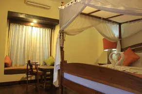Lovely 1 BR Beachfront Villa in Sanur - Image 5