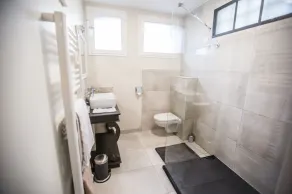 Appartamento in una tenuta con SPA privata e piscina riscaldata - Image 2