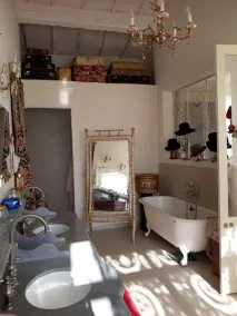 Loft with pool in Provence - Image 4