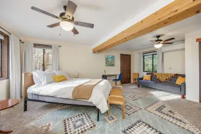 Chalet Cabin Near Rogue River: hiking, hunting, fishing, and rafting. - Image 5