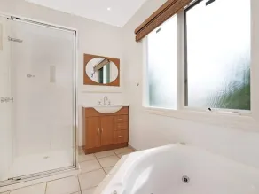 The Cod Beachside Getaway - Image 3