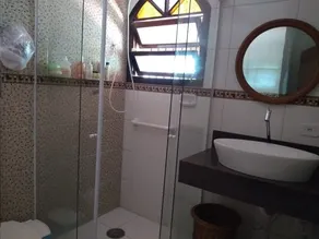 House 500 meters from the beach of Martim de Sá - Image 3