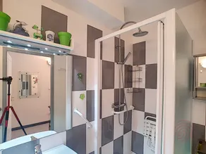 Beautiful AC 1BR Apartment 400m from Center, WiFi, Pets Allowed - Image 3
