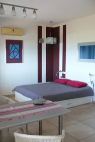 Villa-Estudio, vista al mar, moderno, elegante, a 10 minutos de la playa, terraza, jardín. - Image 4