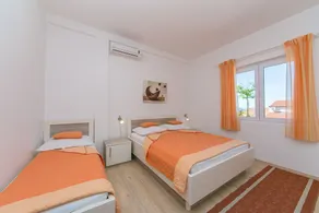 Appartement de trois chambres avec la terrasse et la vue sur le mer Brela, Makarska (A-2717-b) - Image 5