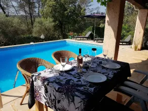 Provençal house with magnificent views - Image 2