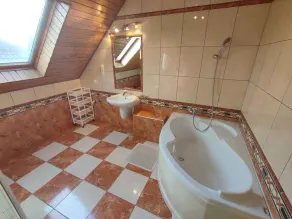 Holiday home with outdoor pool and air conditioning - Image 4