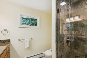Maple House: 4 br, fireplace, a/c, hot tub, deck, community summer pool! - Image 3