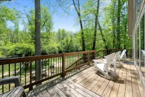 Dahlonega Chalet on the Chestatee River. Very private and family friendly. - Image 4