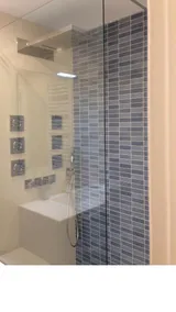 Downtown apartment with parking - Image 4