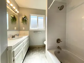 Cozy Spacious 4B2B close to SJC airport and SAP - Image 2