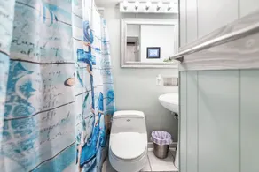 Anchor Resort by Silver Sands Vacation Rentals - Image 3