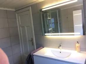 Charming House with a Fantastic View of Norway's Nature - Image 2