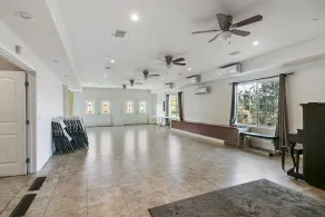 Hope Haven, Christian Setting,  Sleeps 76. 20Baths, Ideal for Groups & Churches - Image 4