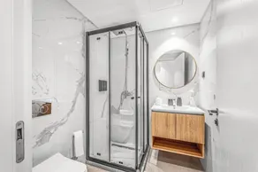 São Lucas T4 Prime location - Image 2