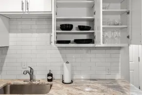 Modern 2BR Home w/ Gourmet Kitchen~ 7min Downtown - Image 3