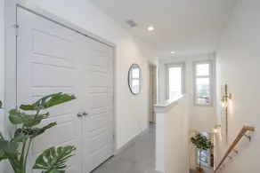 3BR East Nashville Townhome - 2 Decks - 5 Min to Titans Stadium - Image 3