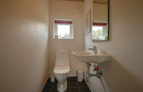 Awesome Home In Ebeltoft With 3 Bedrooms, Sauna And Wifi - Image 3