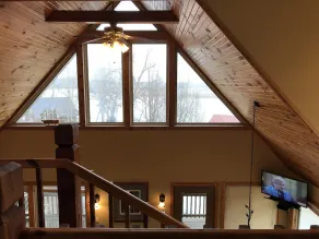 INCREDIBLE river scenes from the plush and comfortable Loft Bedroom - Image 2
