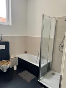 Holiday Apartment \"150 Qm Luxus Im Zentrum\" with Home Office Space & Wi-Fi - Image 5