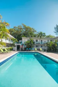 Green Island Inn - Image 5