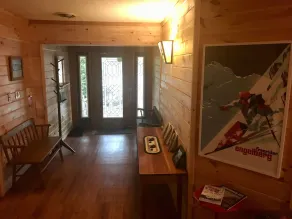Perfect location right on the upper Hudson River. Just 5 miles from Gore  - Image 4