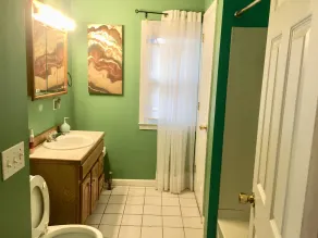!!maison haut de gamme dans un quartier calme! Vous avez la maison entière pour vous - Image 3