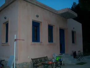 beautiful house inside forrest with sea view. Paradise - Image 4