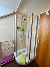 Gemütliche 2-Zimmer WHG mit Balkon /Parkplatz Ost/  Halbinsel Höri /Bodensee - Image 4