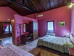 Apartment in Pontecchio With Pool & Tennis - Image 5
