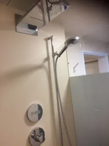 Rymlig studio för 1-3 personer. med balkong, pool och bastu, Davos-Dorf - Image 4