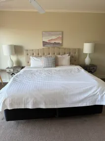 Yarra Valley Holiday House - Stay amongst the vineyards - Sleeps 12 Guests - Image 5