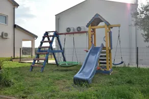 Appartement de vacances avec piscine privée, jardin et barbecue | Vue mer | Avec animaux autorisés - Image 2