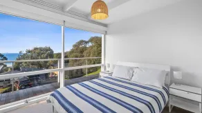 The Shack Newly Renovated 3 Bedroom Beach Shack with Amazing Sea Views - Image 3