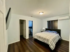 3bd with TV and AC, 2 air mattress, 2ba, 15-20 minute to everything in San Diego - Image 5