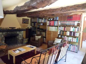 18th-century Provencal country house on the banks of the Argens river, set in 2 ha of land - Image 3