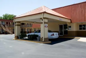 Best Budget Inn - Abilene - Image 4