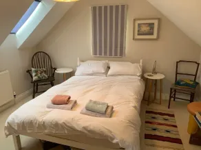 Stunning Period Townhouse - Image 5