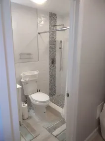 Private, Quiet 1 Bedroom in Amityville - Image 5