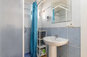Apartment Moby Dick with Sea View, Shared Pool & Wi-Fi - Image 3