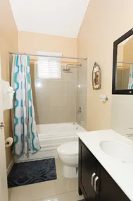 Modern Beautiful 2 Bedroom Smart Home - Image 4