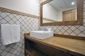 Benahavis Penthouse Apartment - Image 2