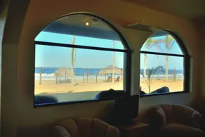 Cerritos Strand Palads Casa Roca, Tranquil & Beautiful, Private Sandy Beachfront - Image 2