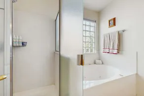Les montagnes appellent avec cette maison spacieuse qui offre une vue incroyable! - Image 3