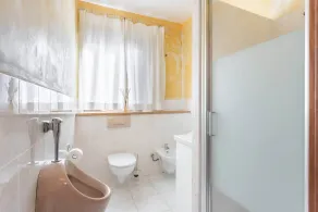 Our sea view house offers space on 400 square meters for 2-10 people - Image 4